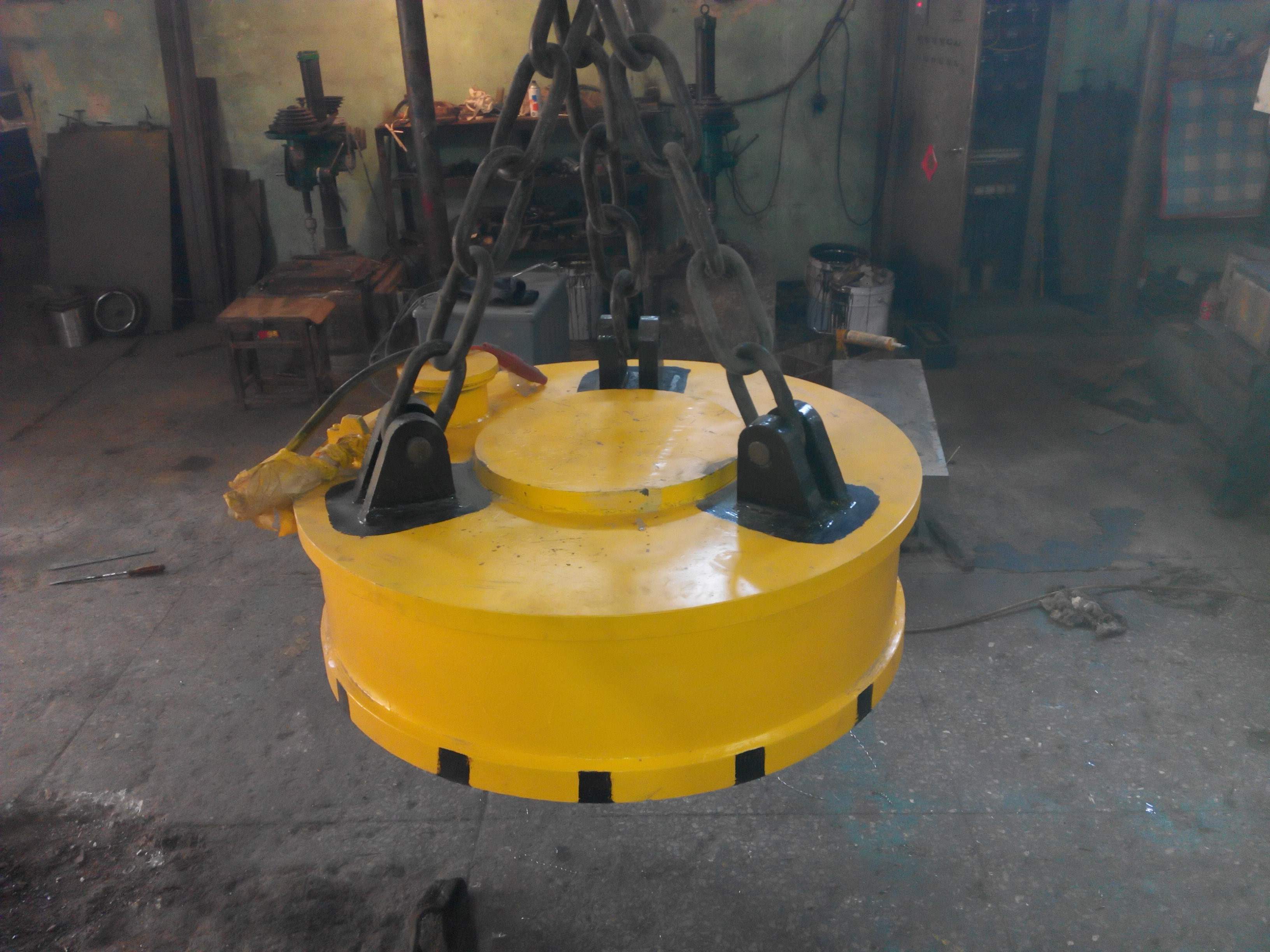 懸掛式電磁除鐵器