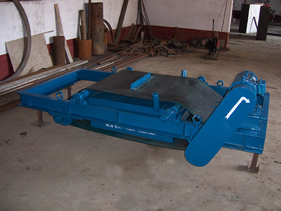 永磁自動除鐵器